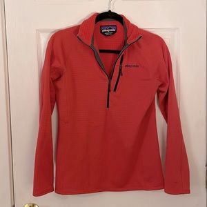 Patagonia R1 Zip-Neck Fleece Hot Pink Pullover